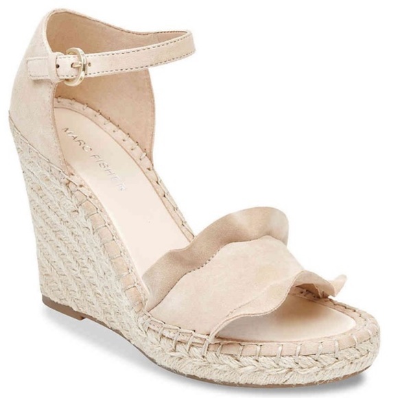 marc fisher kickoff espadrille wedge sandal